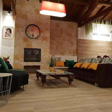 Apartamento A 20 Min De Madrid En Ave Premium Con Chimenea, Wifi, Jardin Privado, Smart Tv 55p, Bano Dentro De Cada Y Aparcamiento En La Puerta Segovia