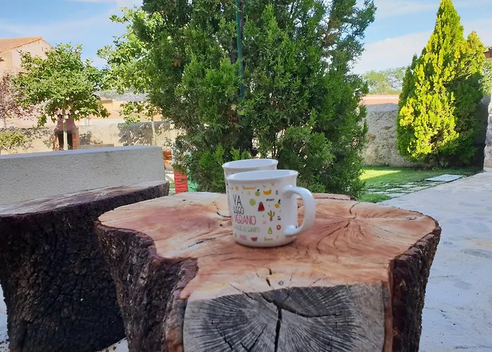 Apartment A 20 Min De Madrid En Ave Casita Con Jardin Privado, Wifi, Smart Tv 55p Y Aparcamiento En La Puerta